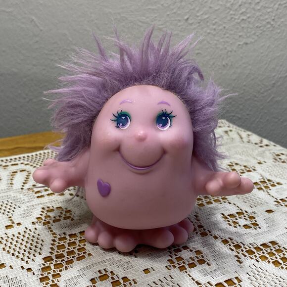 Vintage Playskool Baby Fondly Snugglebumms Pink Purple Hair Squeaker 1984 - Read - Picture 1 of 8
